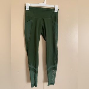 Old Navy active leggings. XS
